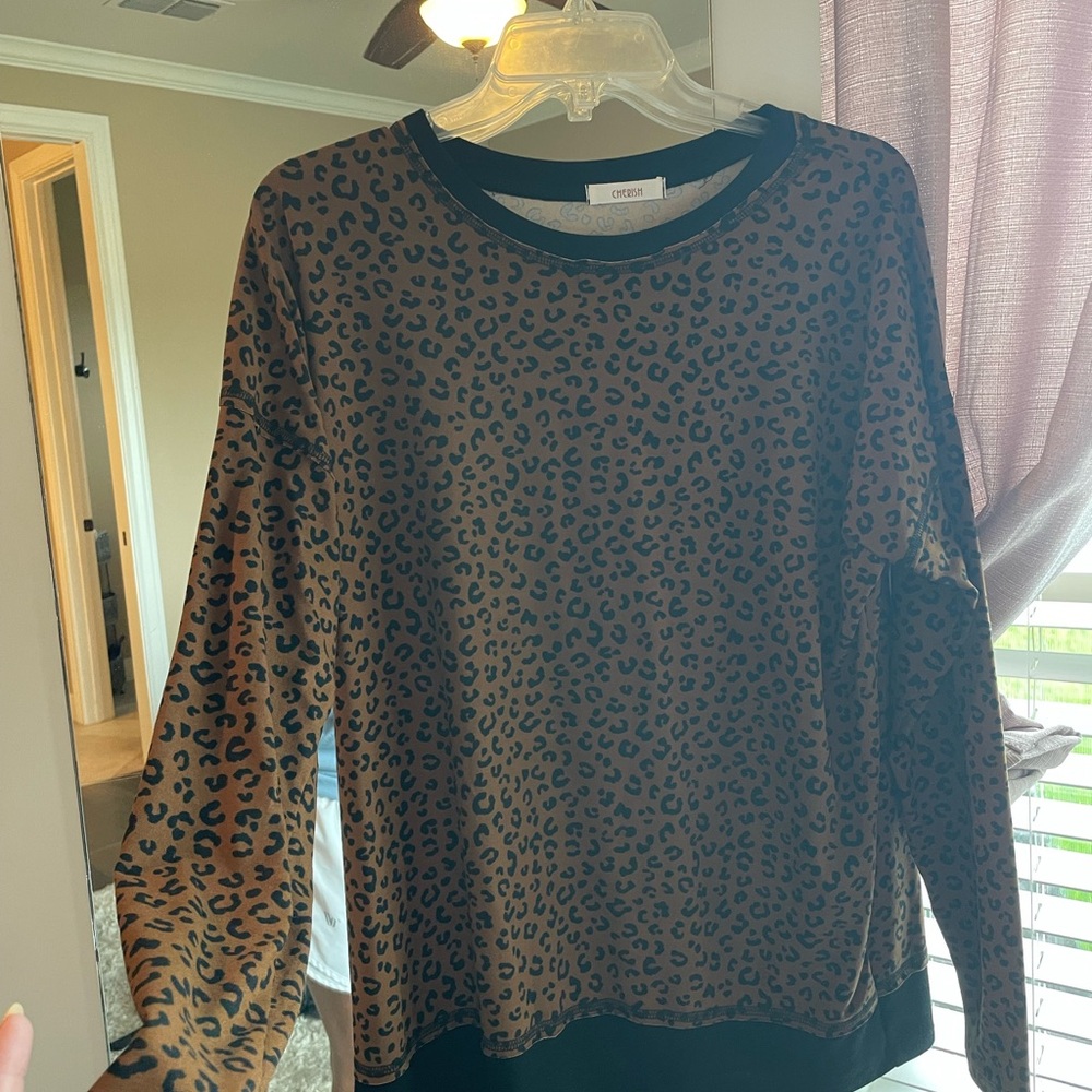 Cheetah Print Long Sleeve Top